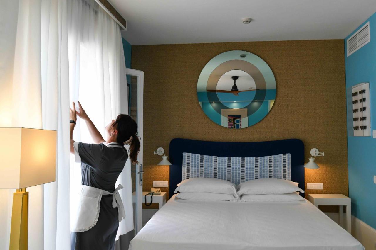 Hotel Majestic リド・ディ・イエゾロ エクステリア 写真